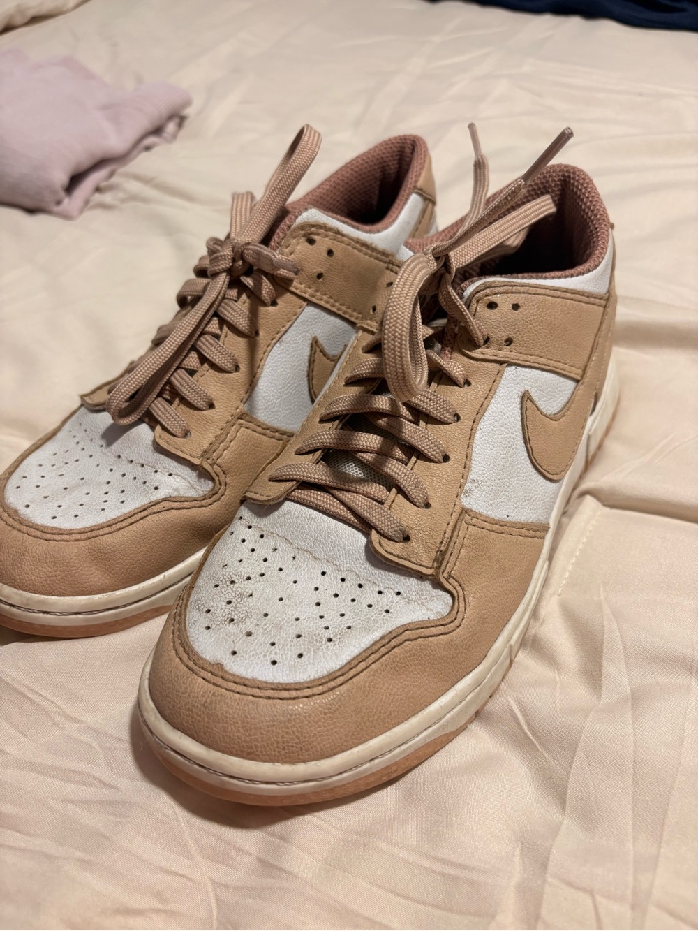 Nike Men’s Low-Top Sneakers in Tan and White